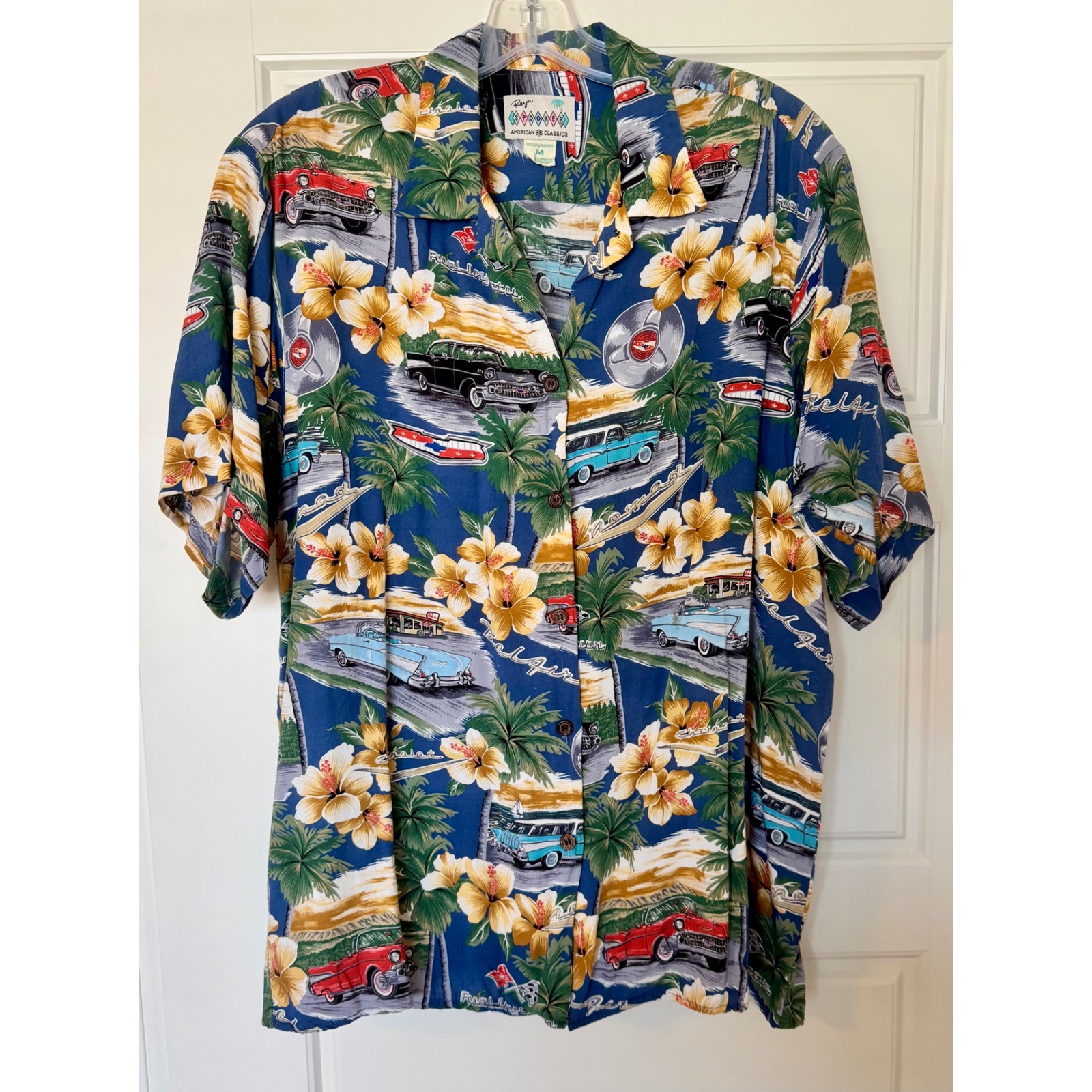 Reyn Spooner Vtg Hawaiian Shirt Classic Cars Hibiscus Print Rayon Mens Medium